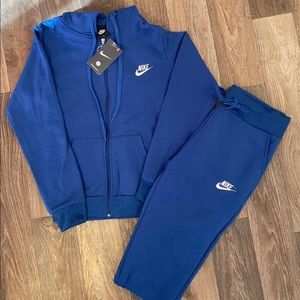 Nike Sweatsuit